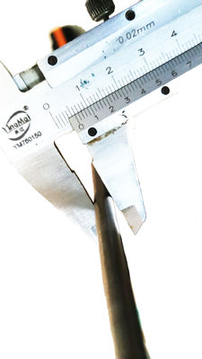 실험실 및 산업용 디지털 온도 측정 범위 -60C-300C 크기 106mm*48mm*37mm